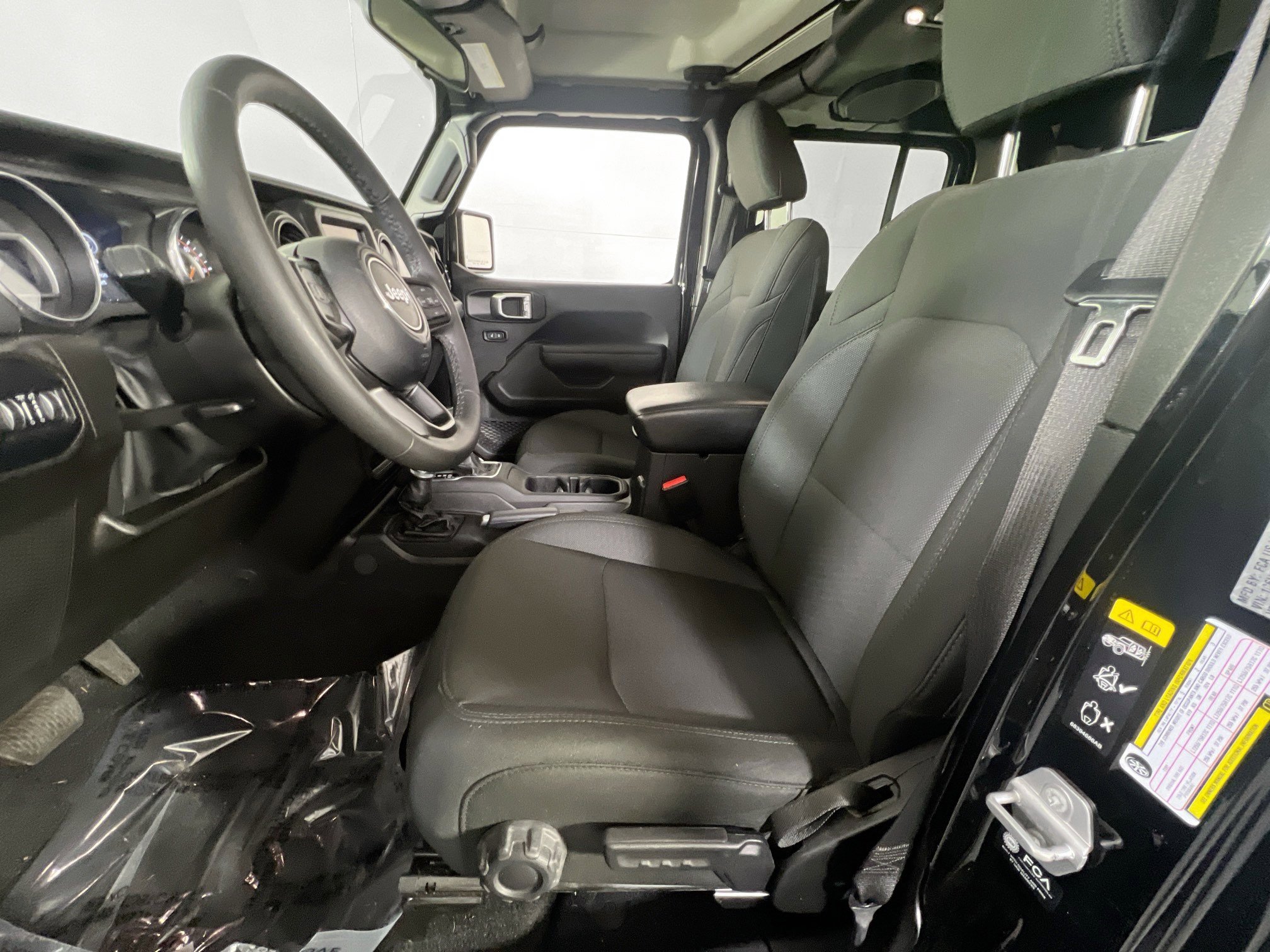 Used 2022 Jeep Gladiator Willys image 20