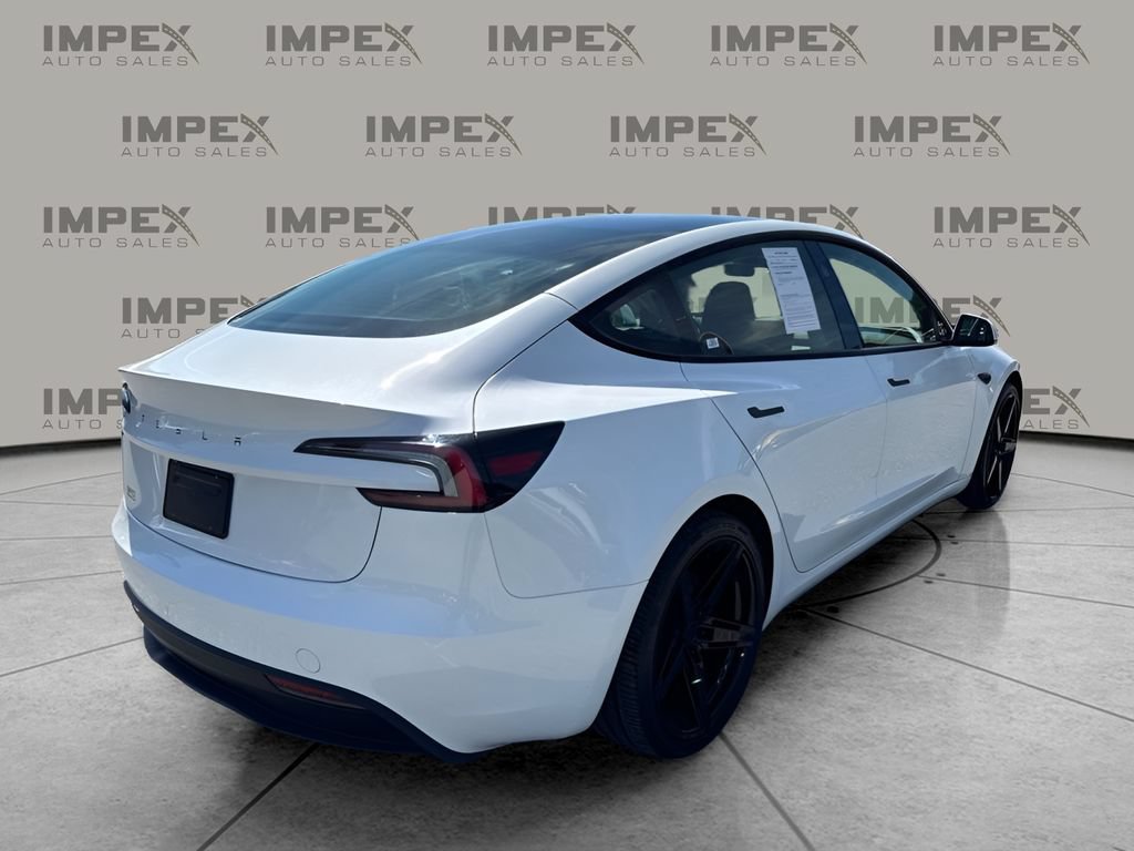 Used 2024 Tesla Model 3 Standard Range RWD image 3