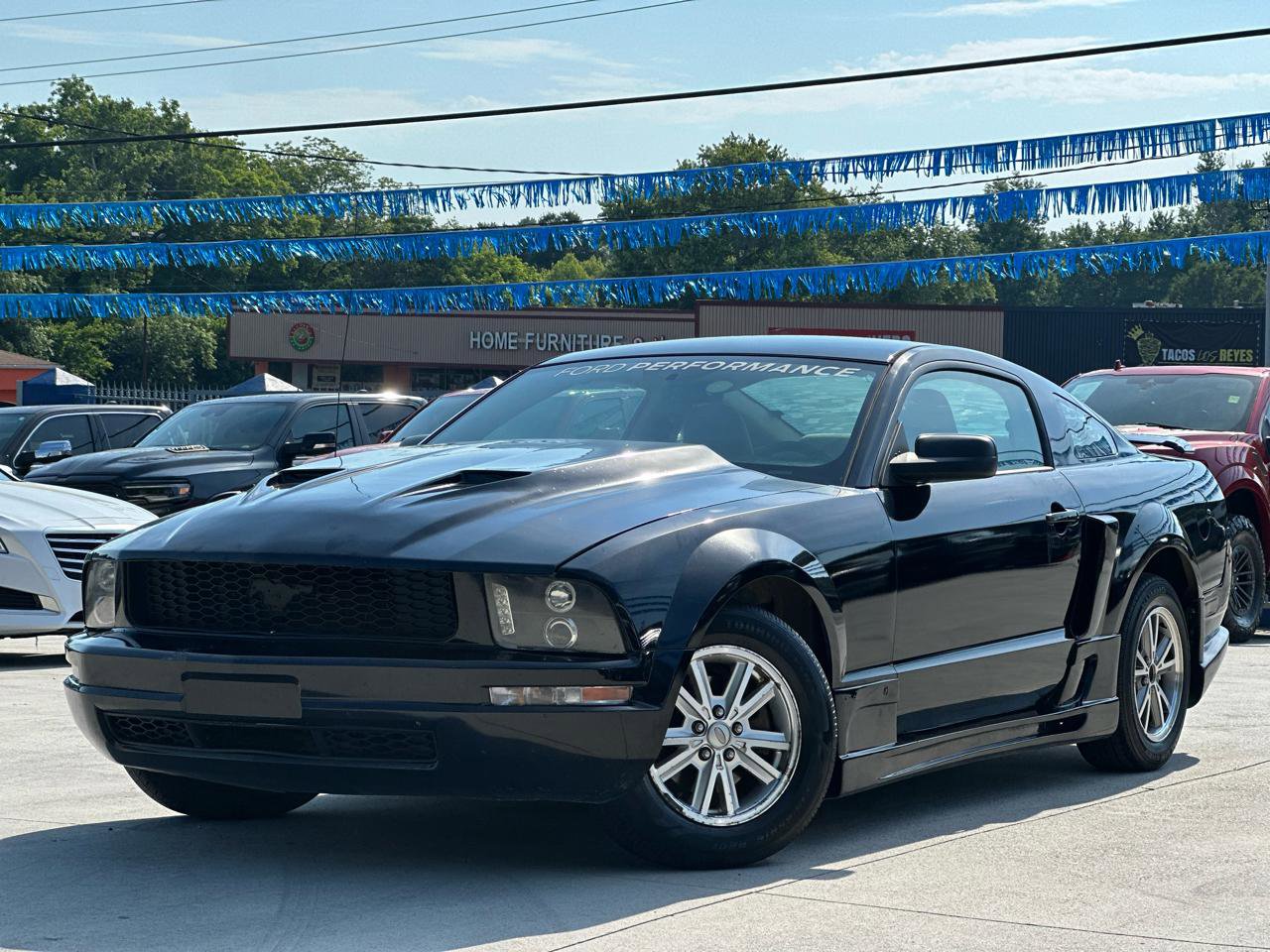 Used 2007 Ford Mustang Coupe RWD image 3