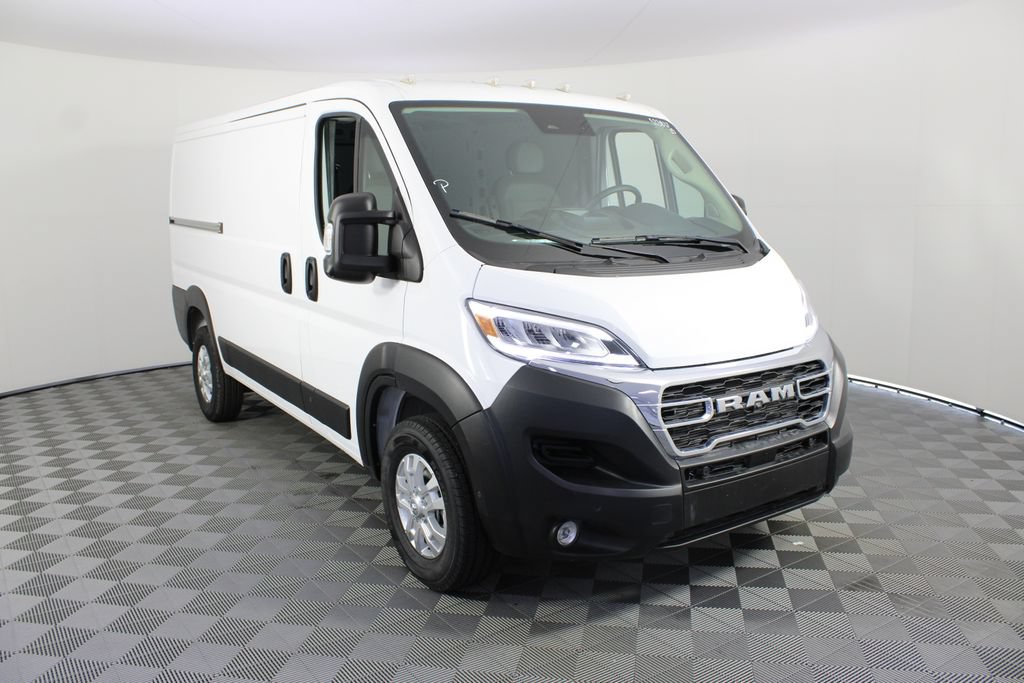 Used 2025 RAM ProMaster 2500 w/ Quick Order Package 22G SLT FWD image 23