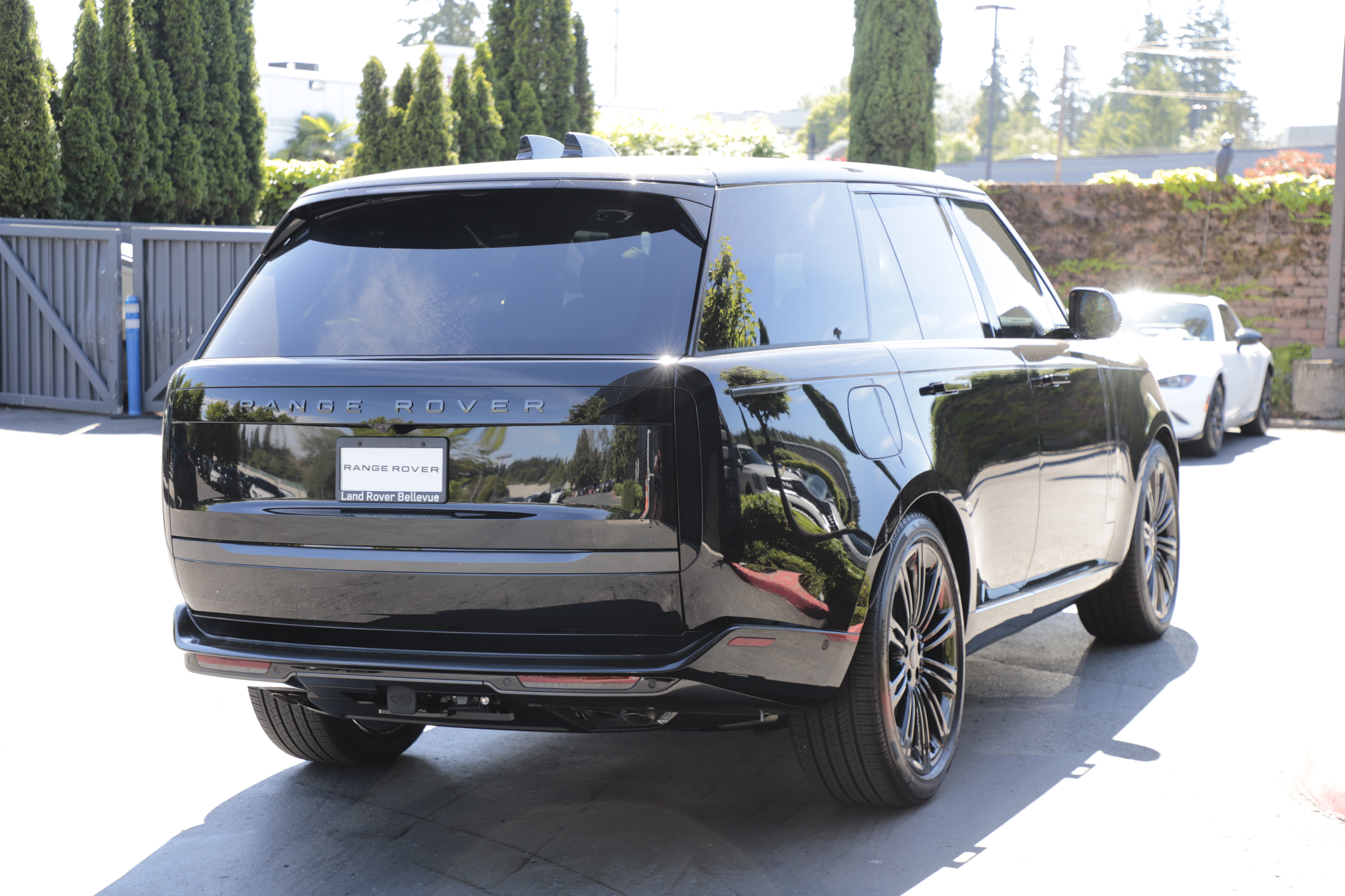 New 2026 Land Rover Range Rover SE AWD/4WD image 10