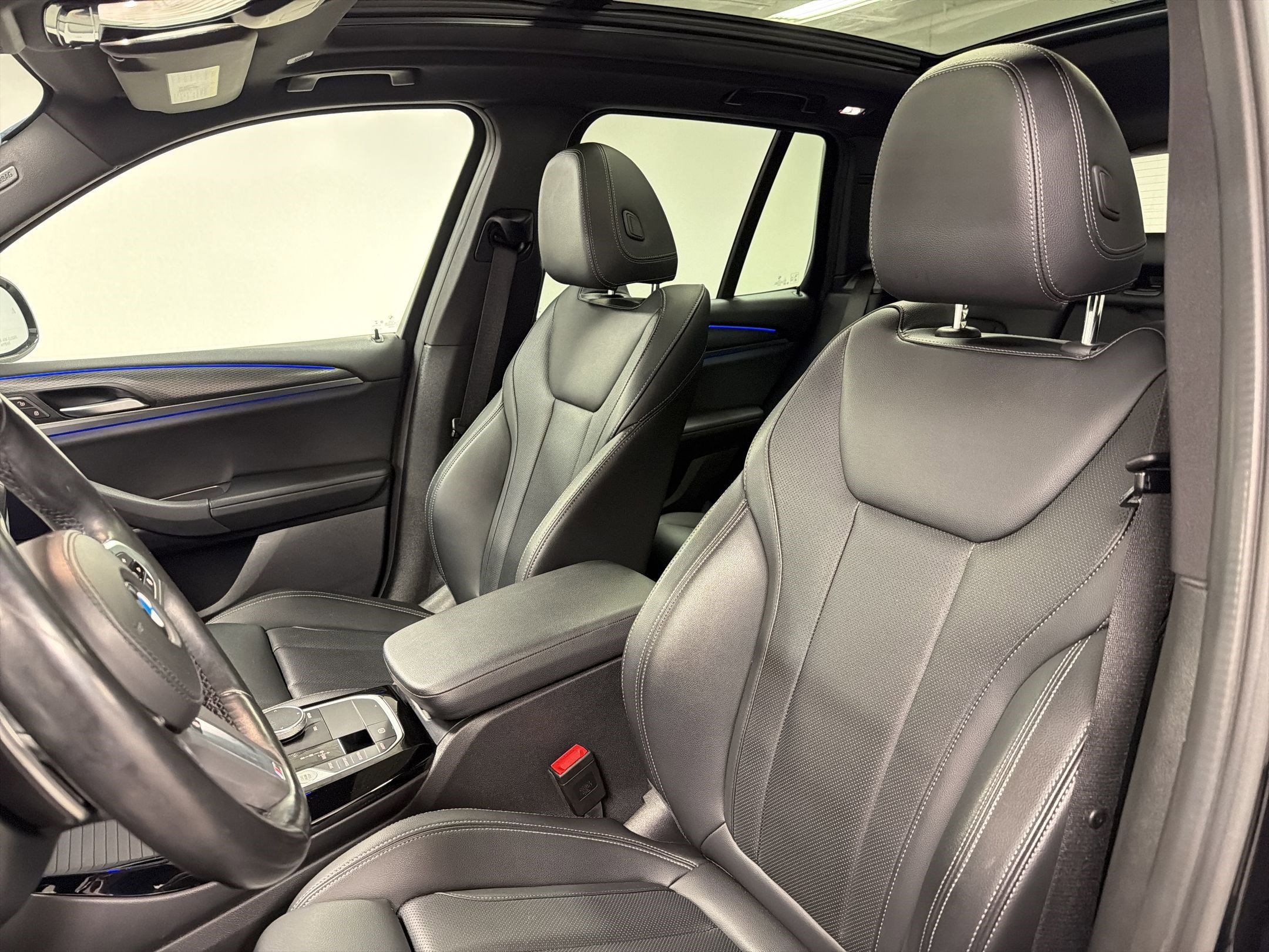 Certified 2023 BMW X3 sDrive30i w/ M Sport Package image 5