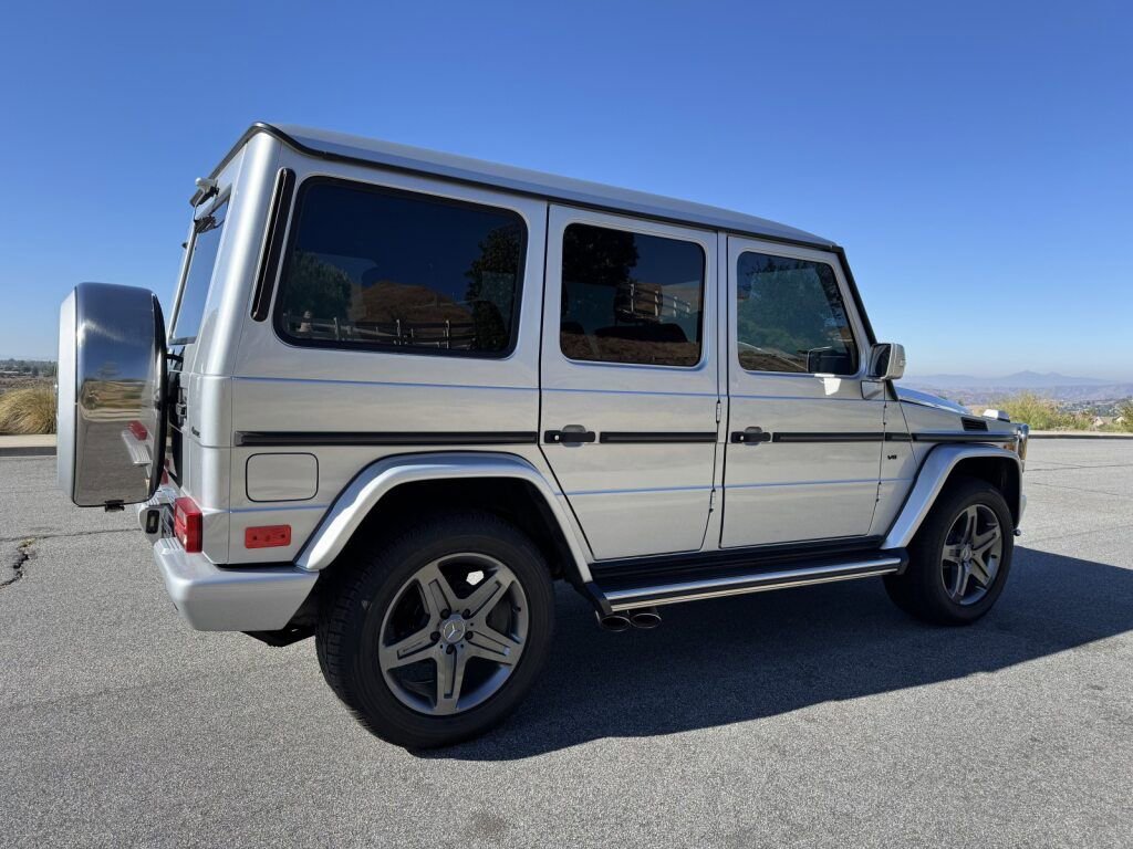 Used 2012 Mercedes-Benz G 550 image 3