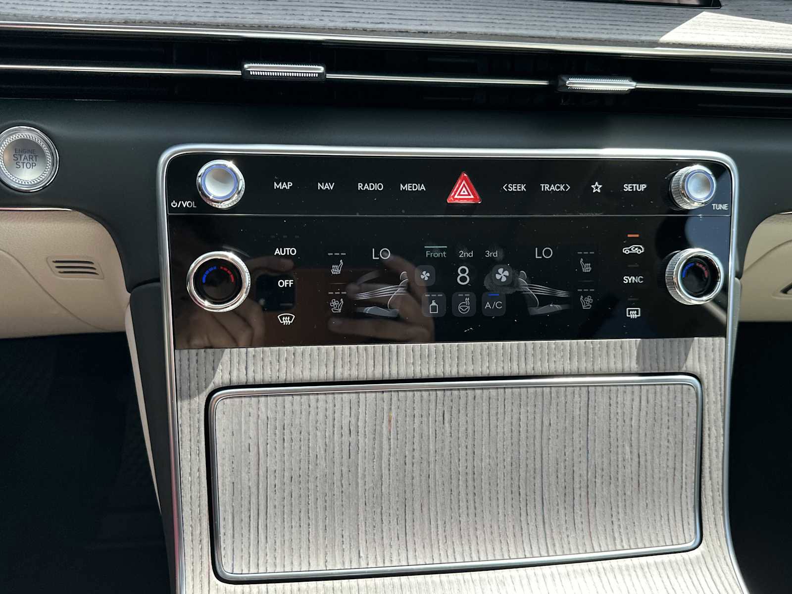 New 2026 Genesis GV80 2.5T Prestige AWD/4WD image 19