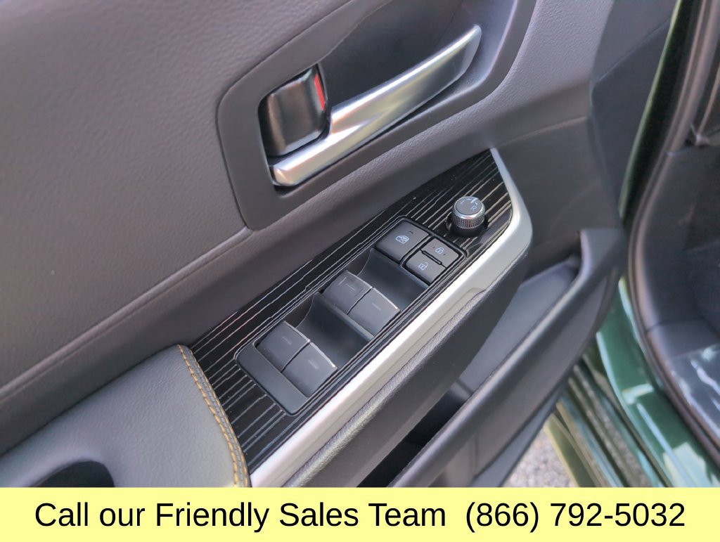 New 2026 Toyota Sienna XLE Woodland Edition AWD/4WD image 11