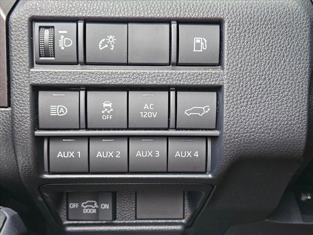 Used 2025 Toyota 4Runner TRD Off-Road Premium w/ Tow Technology Package image 11