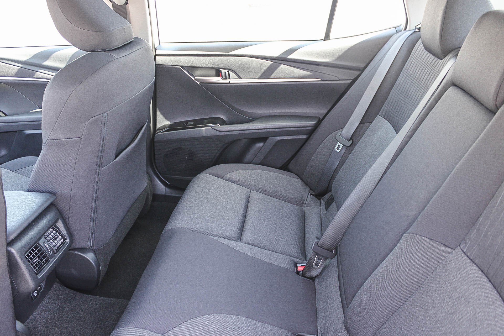 New 2025 Toyota Camry LE image 21