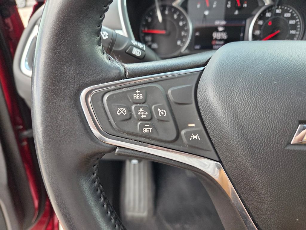 Used 2020 Chevrolet Equinox LT image 30