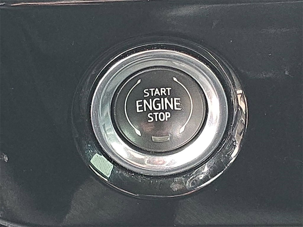 Certified 2023 Chevrolet Silverado 1500 LT image 17