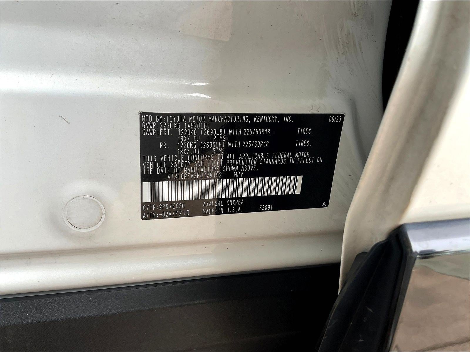 Used 2023 Toyota RAV4 XSE AWD/4WD image 19