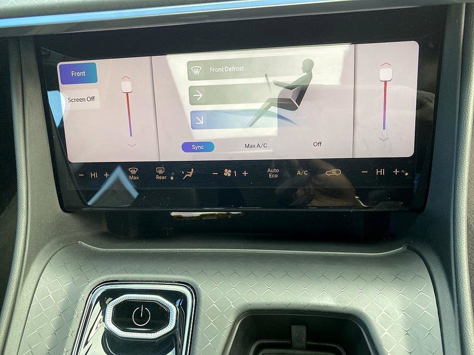 Used 2025 Jeep Wagoneer S Limited image 25