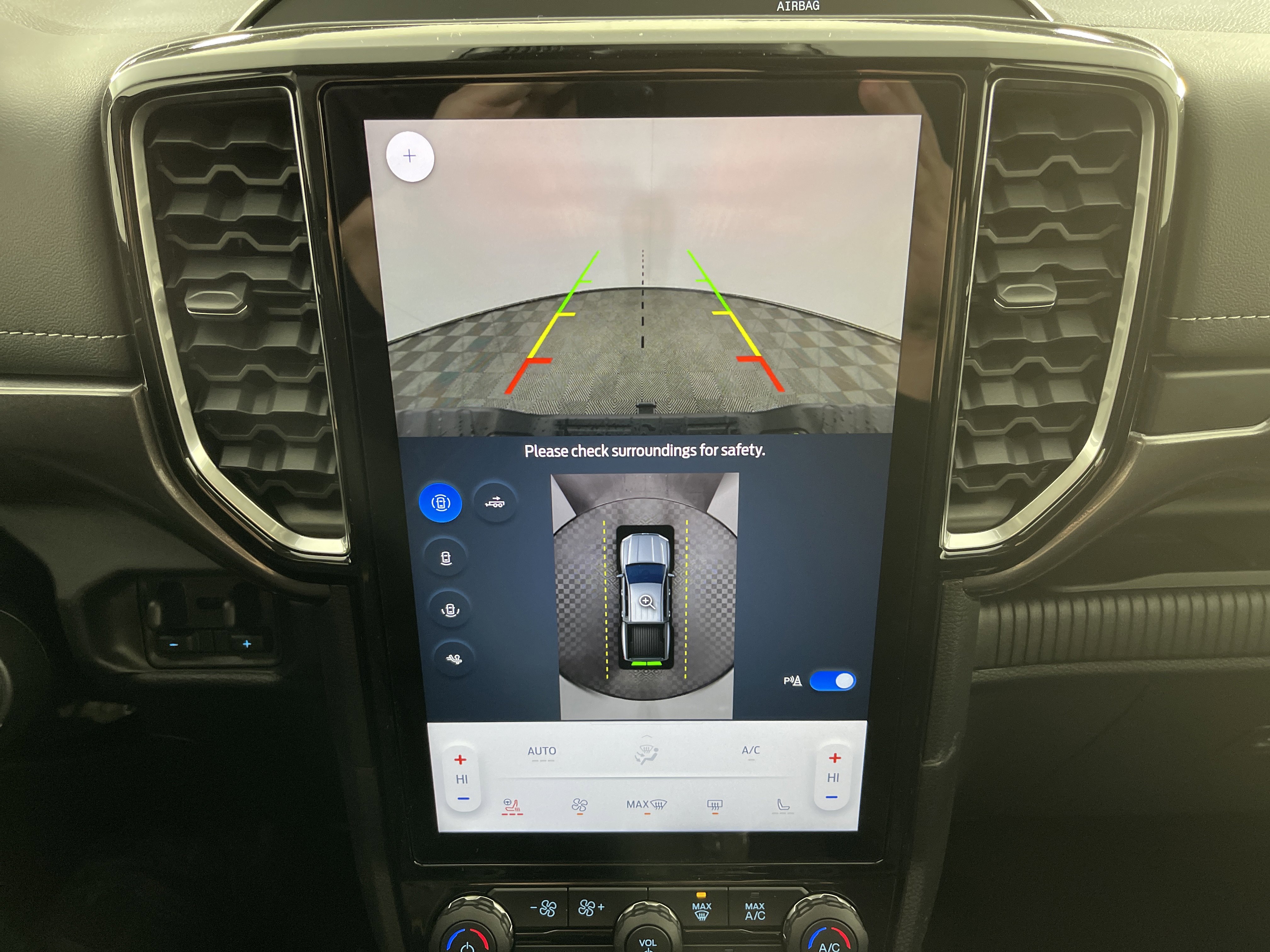 New 2025 Ford Ranger Lariat w/ Advanced Towing Package image 24