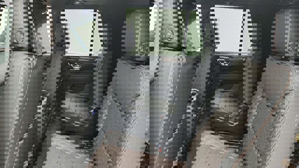 Used 2024 Chevrolet Tahoe High Country w/ Advanced Technology Package image 21