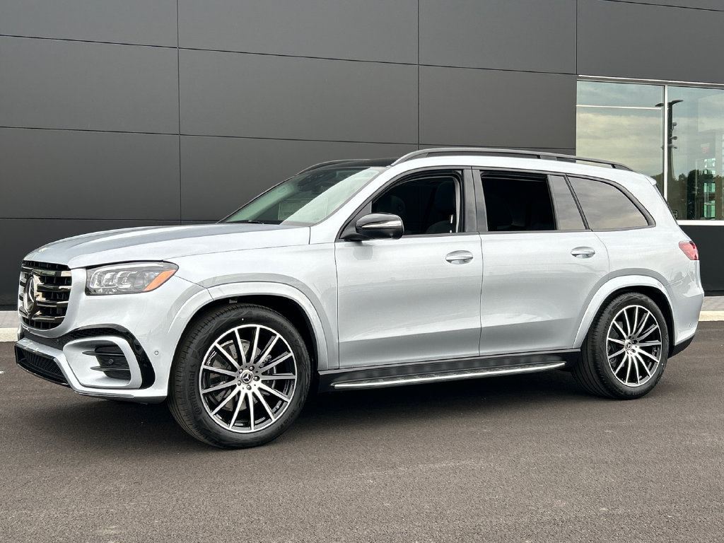 New 2026 Mercedes-Benz GLS 450 4MATIC image 1