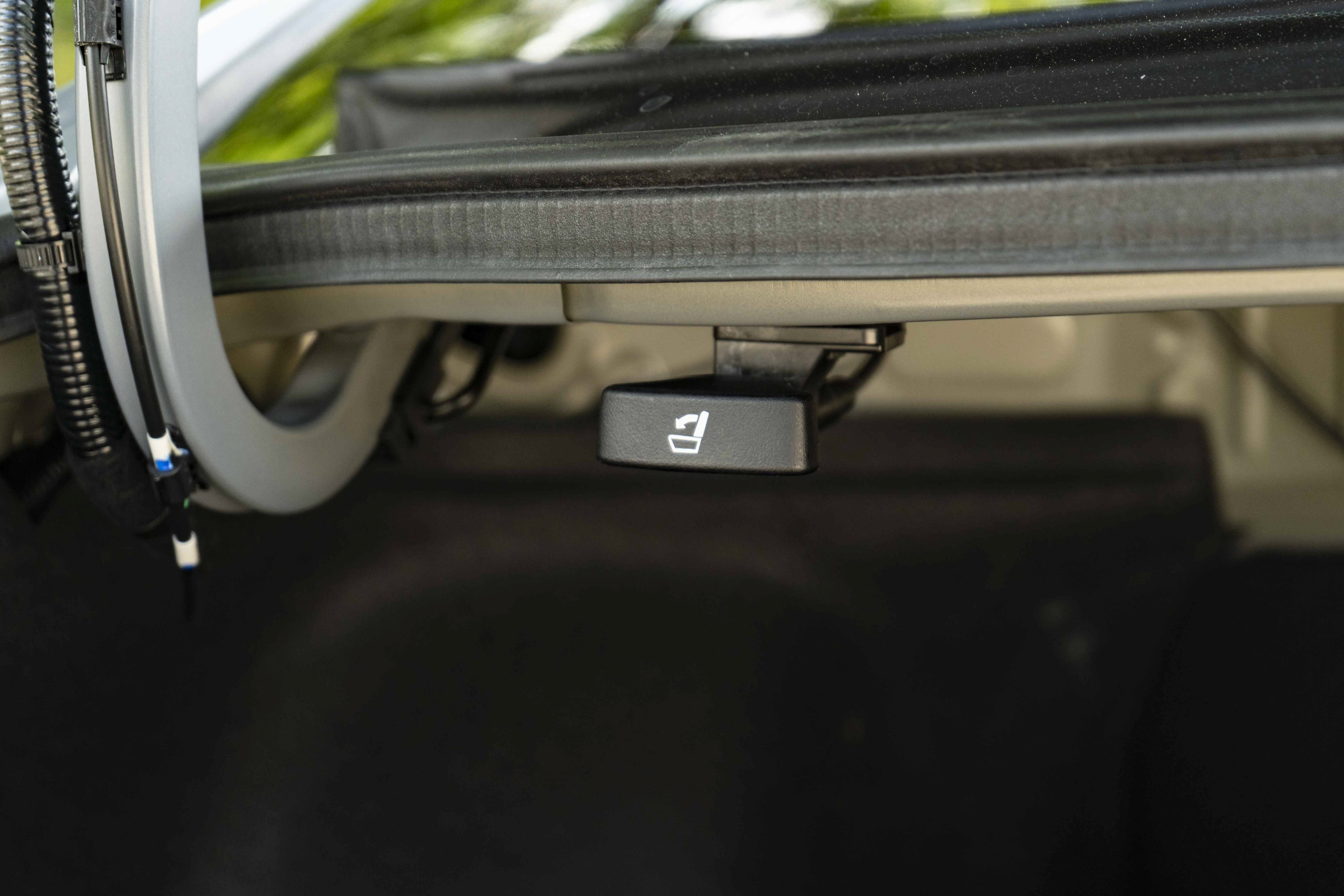 Certified 2025 Honda Civic FWD Hybrid Sedan image 42