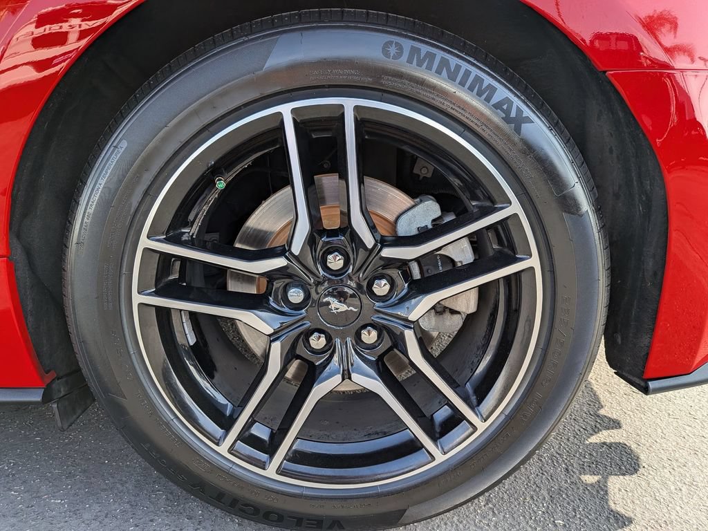 Used 2018 Ford Mustang Premium RWD image 11