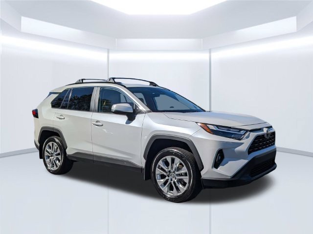 Certified 2025 Toyota RAV4 XLE Premium FWD image 4