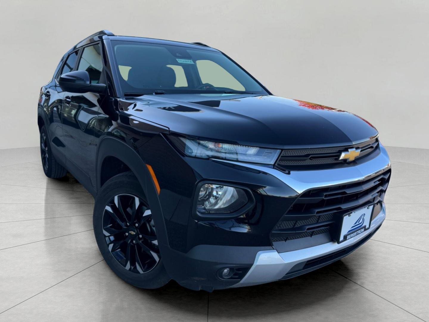 Used 2022 Chevrolet TrailBlazer LT w/ Convenience Package