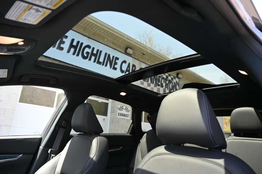Used 2023 INFINITI QX50 Sport AWD/4WD image 3