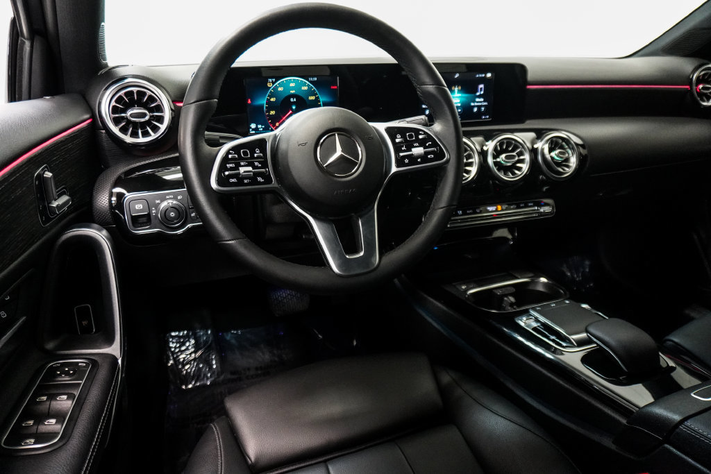 Used 2019 Mercedes-Benz A 220 image 12