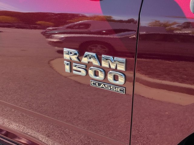 Used 2024 RAM 1500 Classic SLT AWD/4WD image 12
