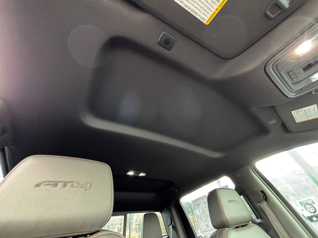 Used 2022 GMC Sierra 3500 AT4 w/ AT4 Preferred Package image 28