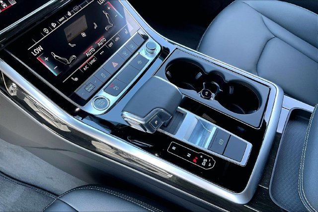 New 2026 Audi Q7 2.0T Premium AWD/4WD image 12