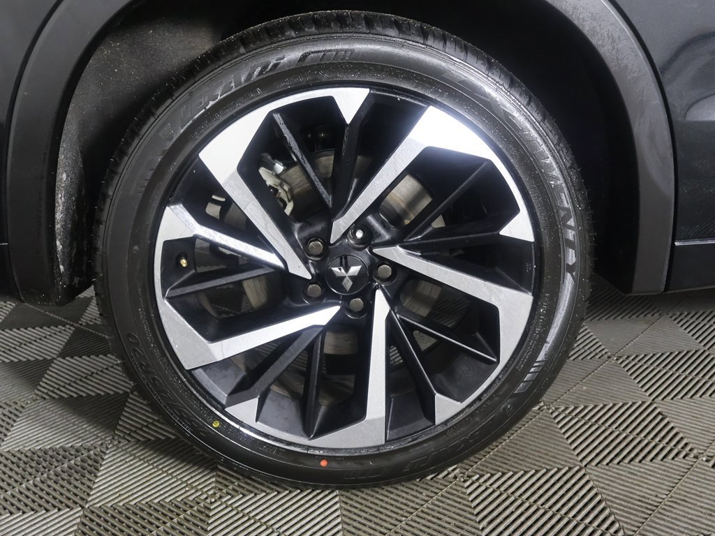 Used 2023 Mitsubishi Outlander SEL image 19