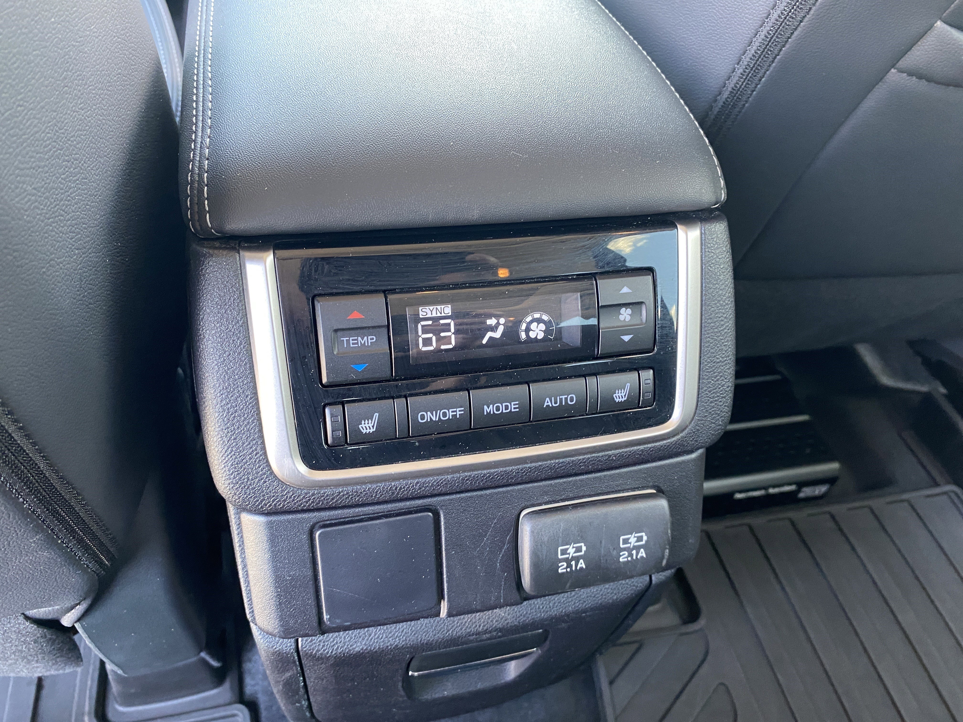 Certified 2022 Subaru Ascent Limited w/ Technology Package AWD/4WD image 34