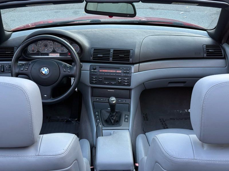 Used 2004 BMW M3 Convertible image 25