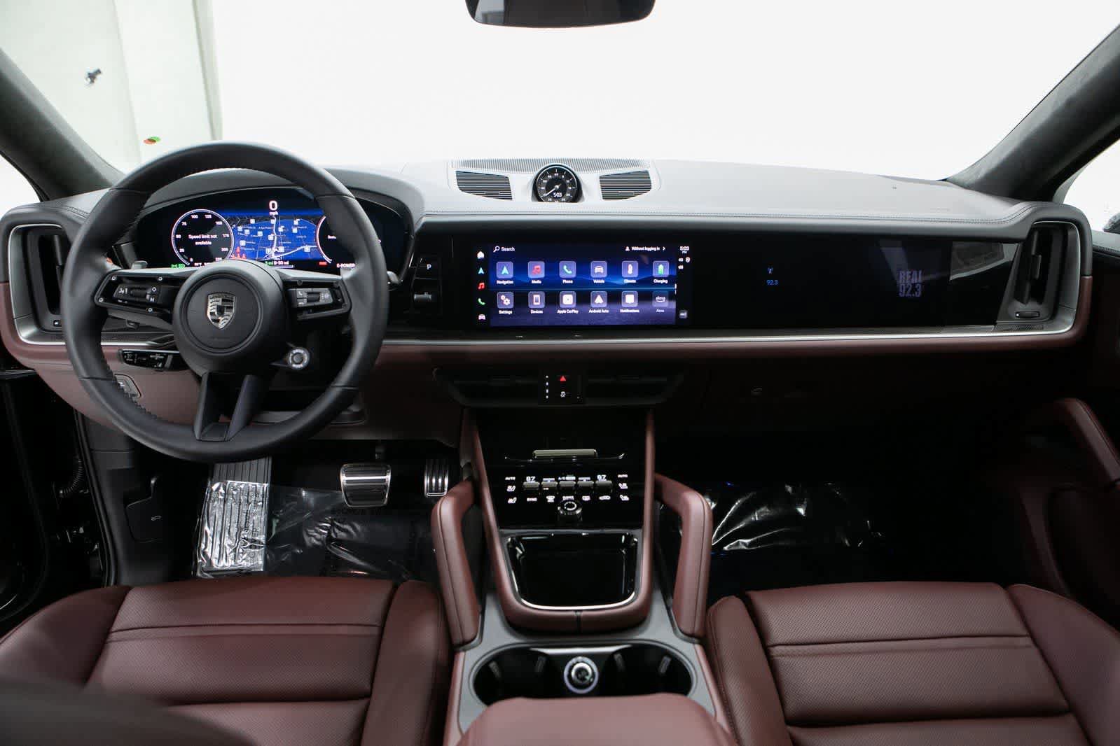 New 2026 Porsche Cayenne Turbo AWD/4WD image 13