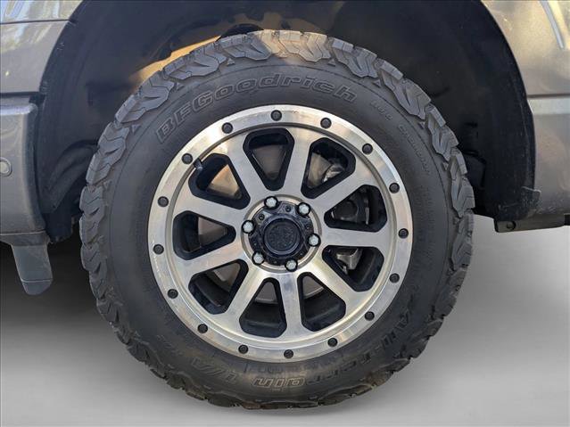 Used 2022 Ford F150 Lariat w/ Equipment Group 502A High AWD/4WD image 18