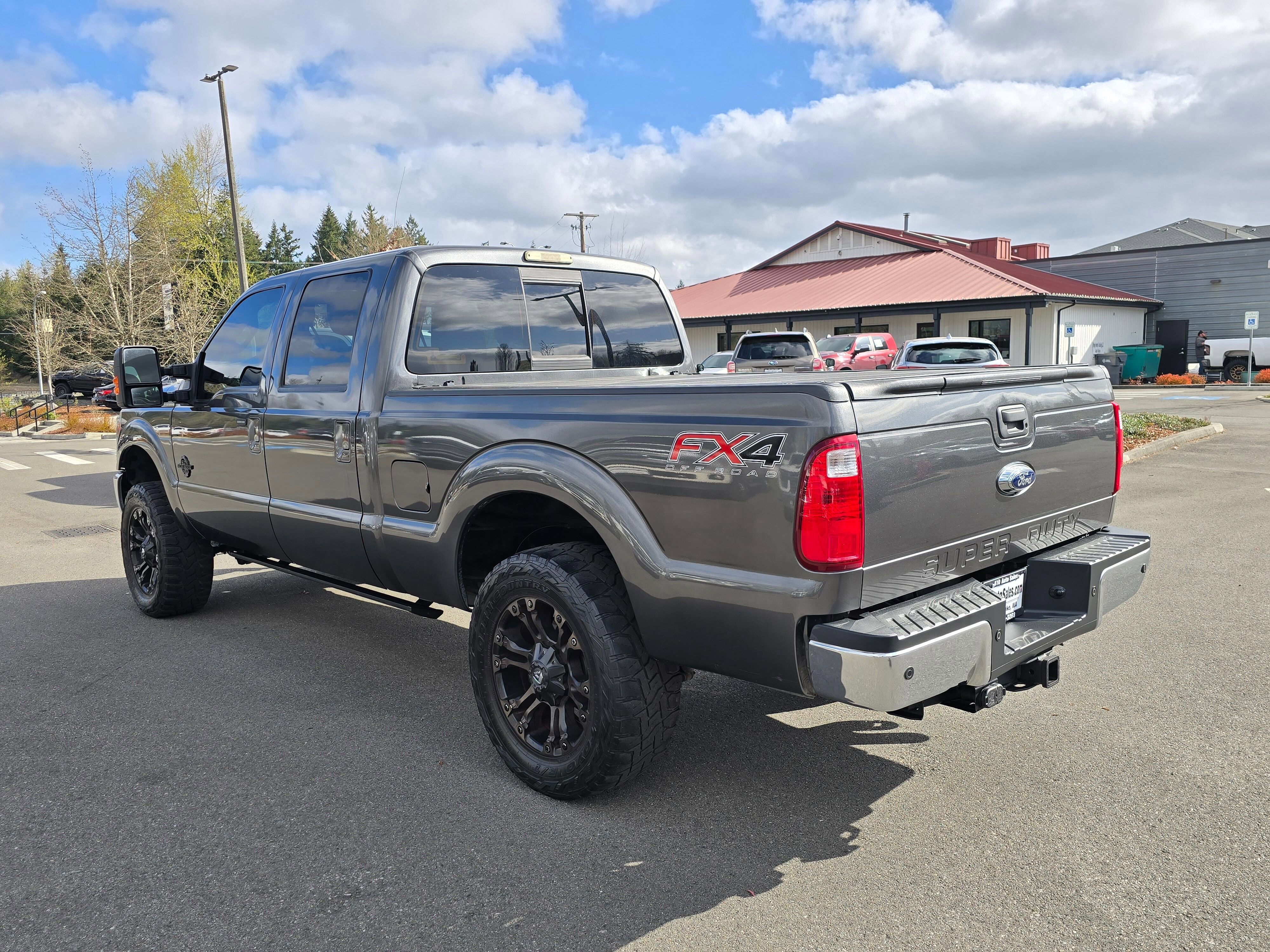 Used 2016 Ford F250 Lariat w/ Lariat Ultimate Package image 8