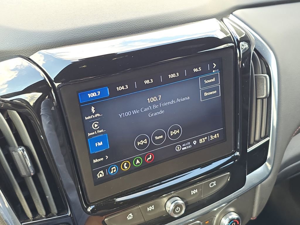Used 2023 Chevrolet Traverse RS image 22