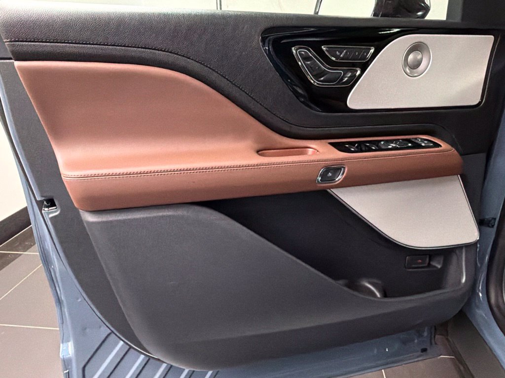 New 2027 Lincoln Aviator Reserve AWD/4WD image 29