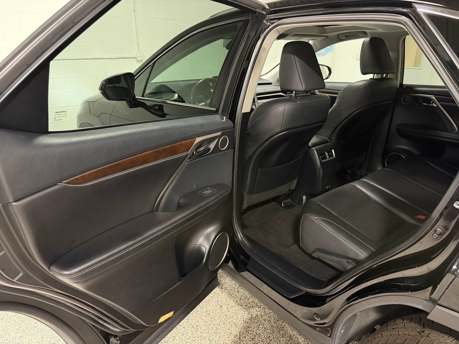 Used 2020 Lexus RX 350 AWD w/ Premium Package image 38