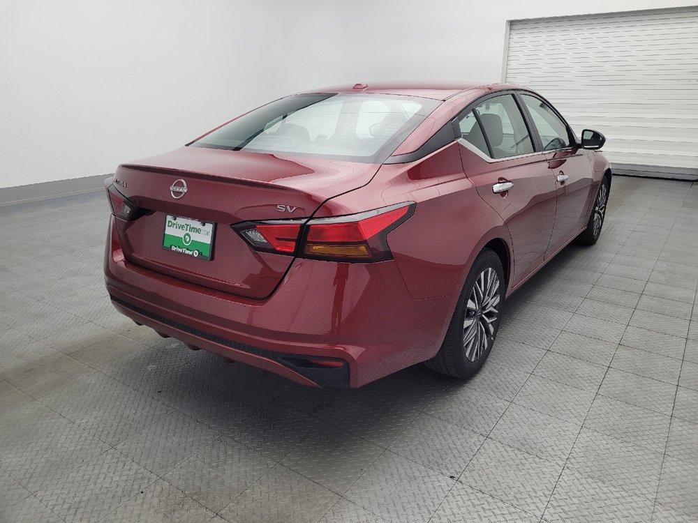 Used 2024 Nissan Altima 2.5 SV image 9