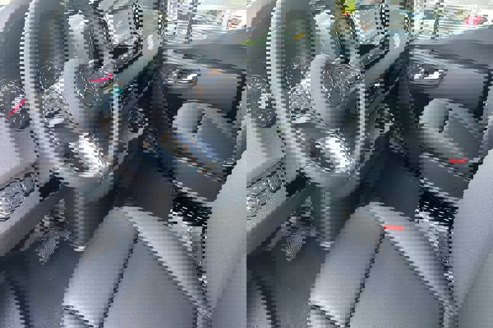 New 2025 Mercedes-Benz Sprinter 2500 image 6