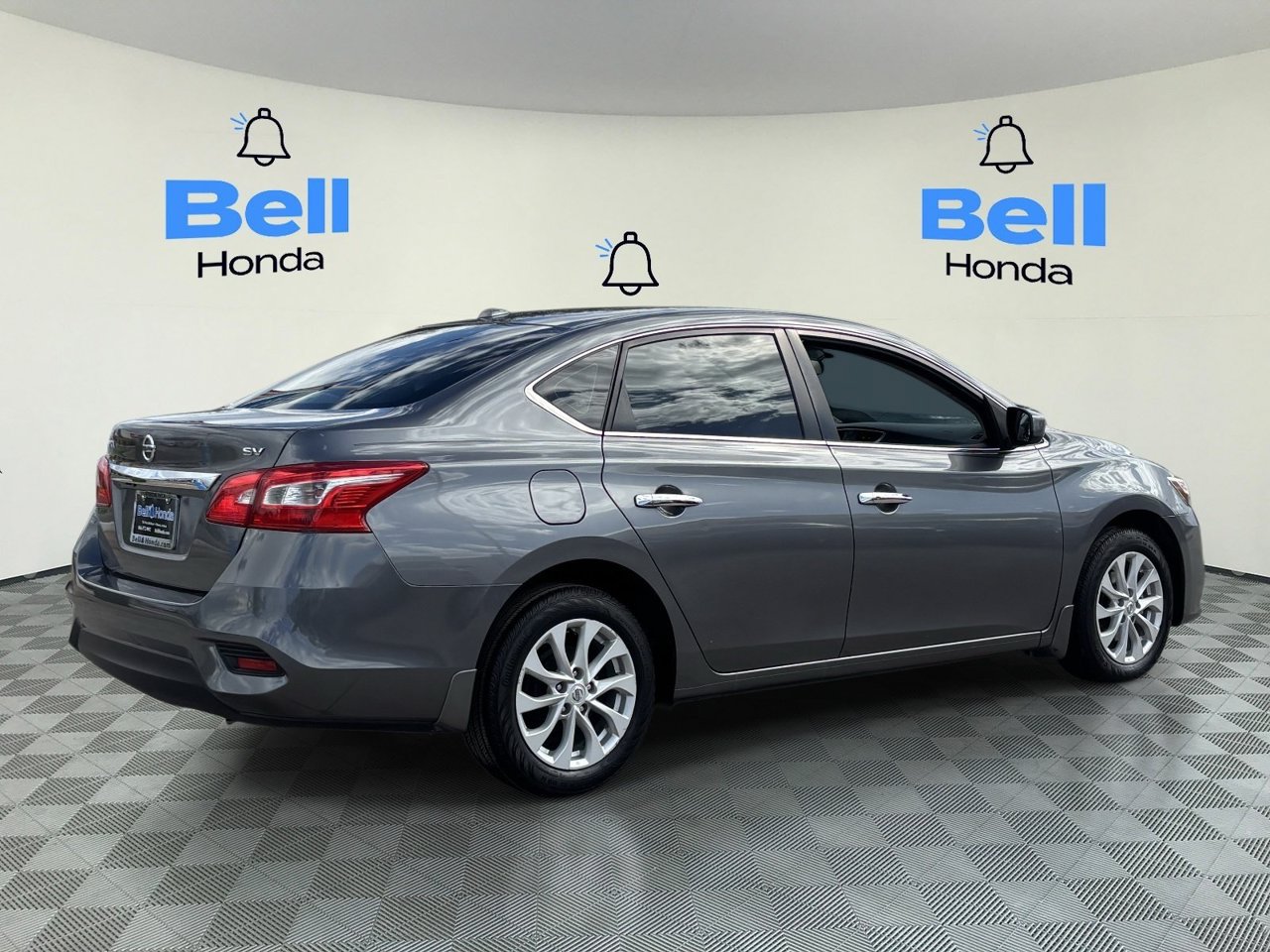 Used 2019 Nissan Sentra SV FWD image 4