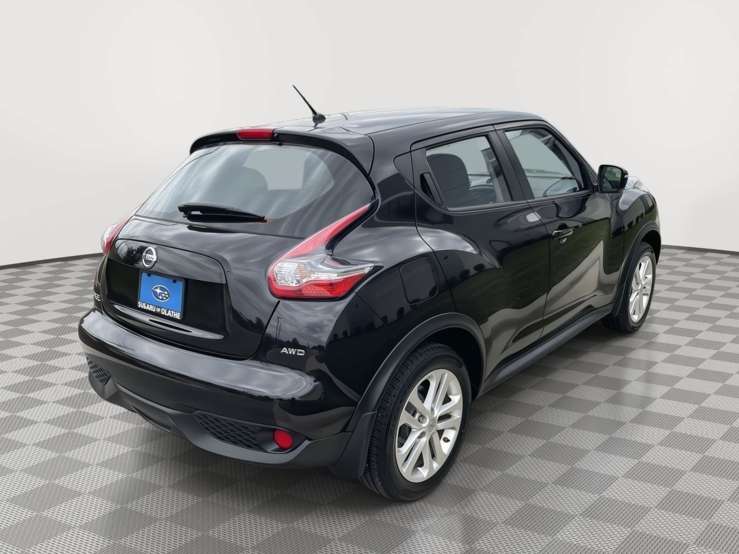 Used 2015 Nissan Juke AWD image 8