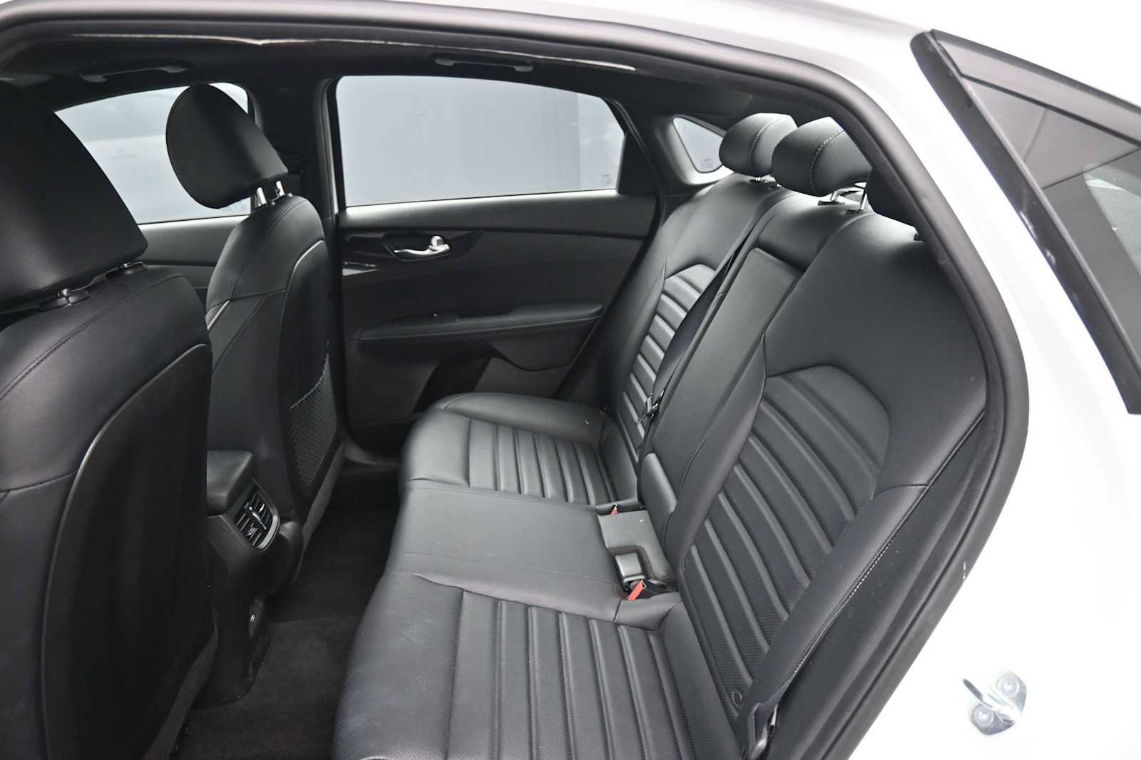 Used 2023 Kia Forte GT-Line w/ GT-Line Premium Package FWD image 20