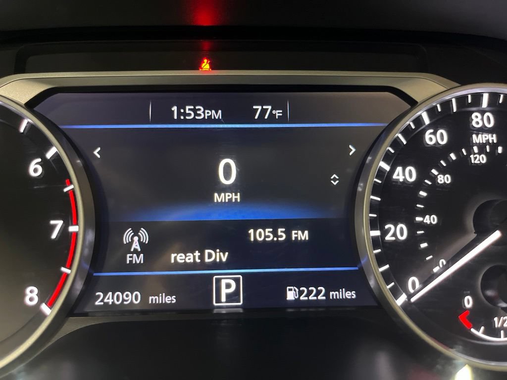 Used 2023 Nissan Sentra SR w/ SR Premium Package FWD image 23