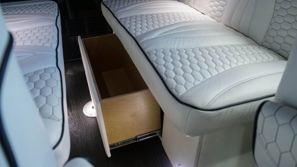 Used 2020 Mercedes-Benz Sprinter 3500 image 92