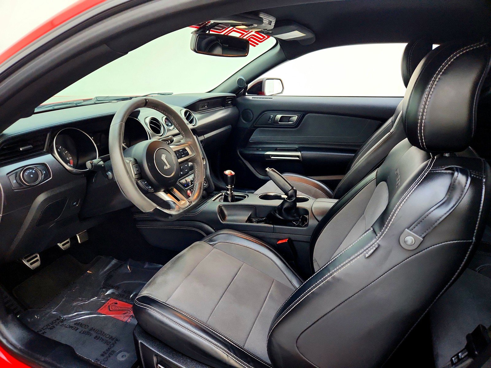 Used 2019 Ford Mustang Shelby GT350 w/ Technology Package image 11