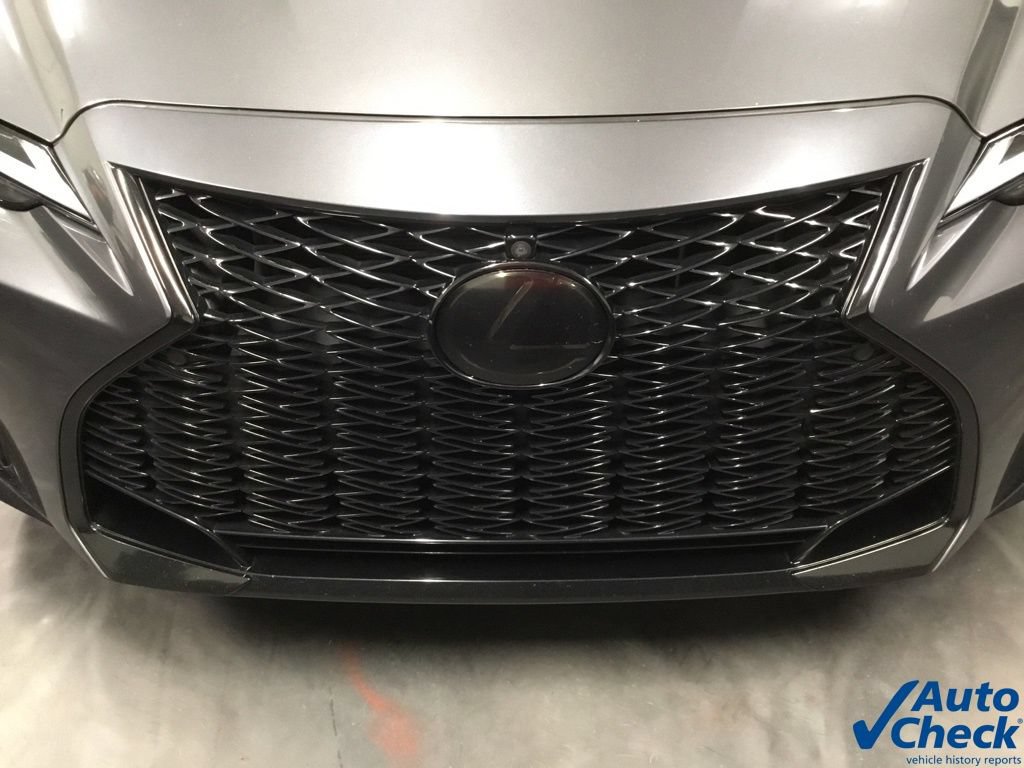 Used 2023 Lexus IS 500 RWD image 16