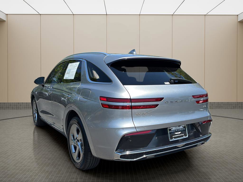 Certified 2026 Genesis GV70 2.5T AWD/4WD image 3
