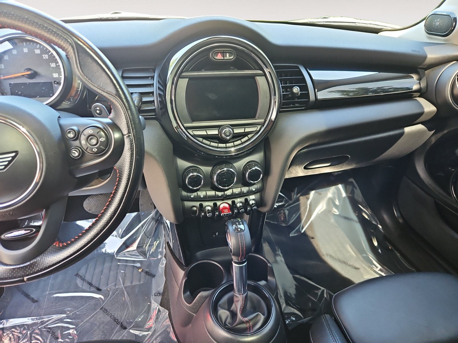 Used 2019 MINI Cooper S w/ Premium Package FWD image 11