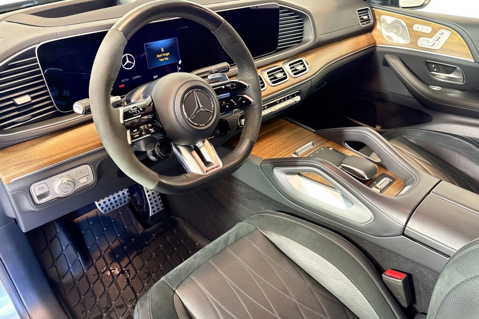 Certified 2024 Mercedes-Benz GLE 63 AMG S image 9