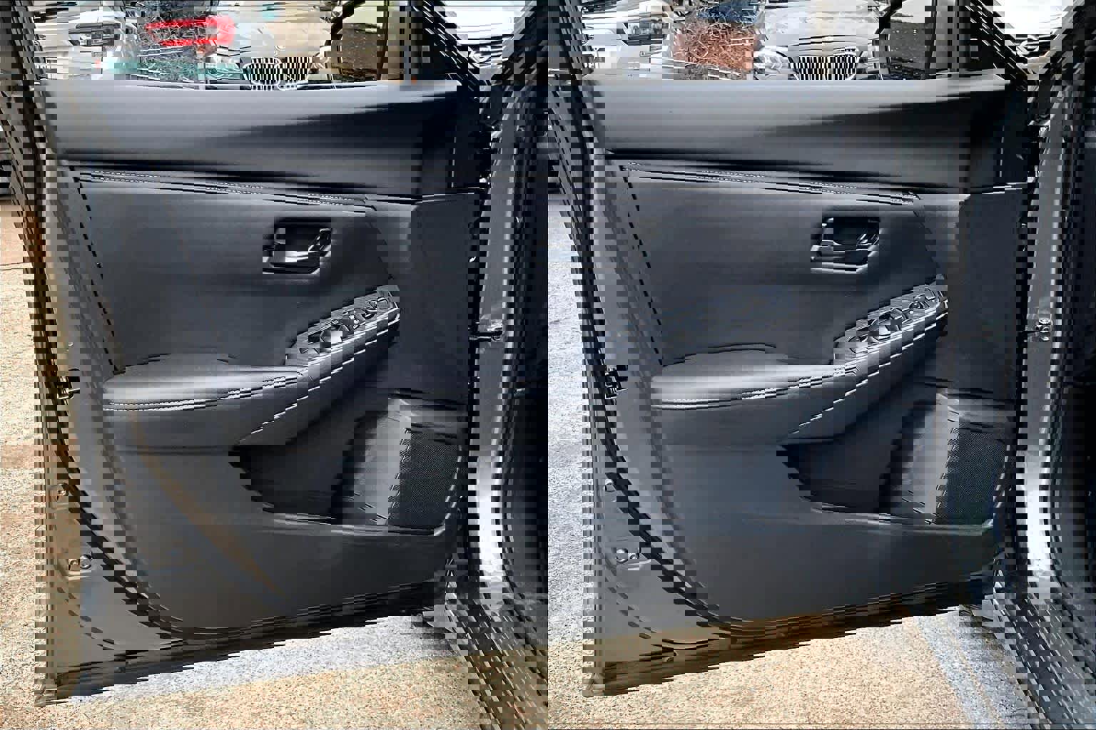 Used 2024 Nissan Sentra S image 19