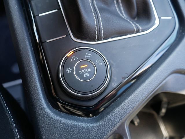 Certified 2023 Volkswagen Taos SEL image 29